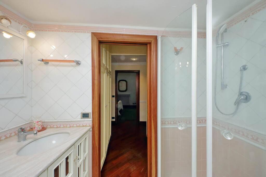 3V Luxury Apartment By Hili Roma Dış mekan fotoğraf
